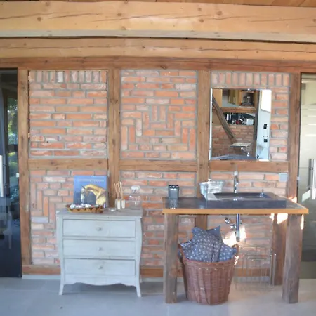 Сasa de vacaciones Reetdachkate Auf Gestuet Schierensee Grebin