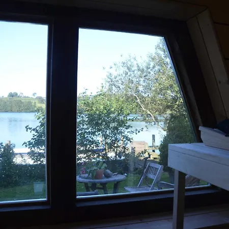 Reetdachkate Auf Gestuet Schierensee